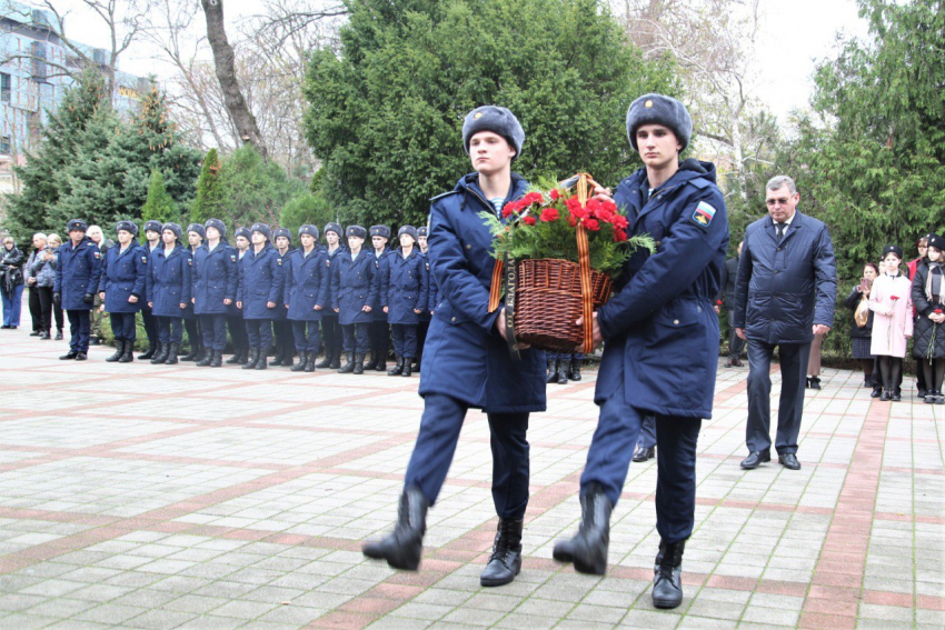 Помним и гордимся: в Анапе почтили память солдат, погибших в Чечне