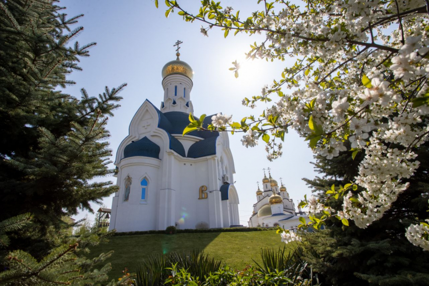 Радоница в Анапе станет нерабочим днём: изменится движение транспорта