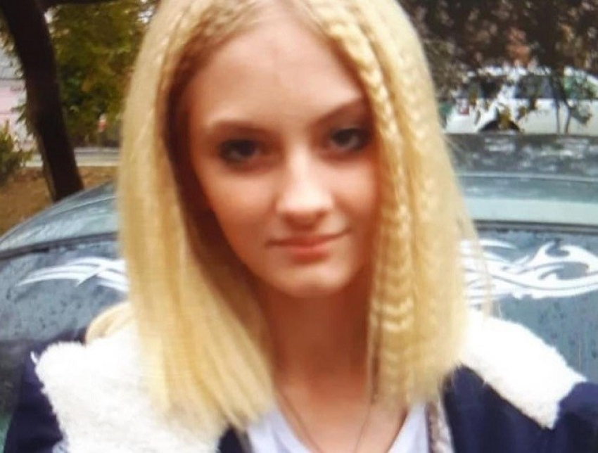 В Анапе снова разыскивают 14-летнюю Викторию Ермензину: она уже пропадала