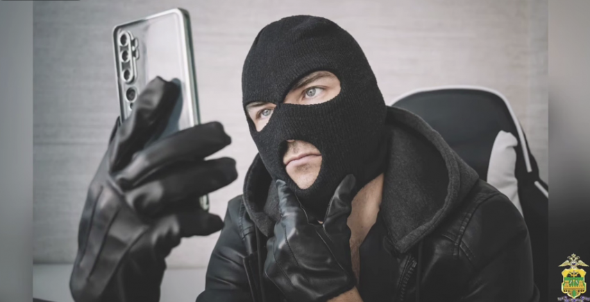 Житель Анапы перевел мошенникам более 1,7 млн рублей