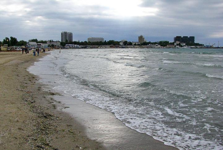 Облака затянут небо в Анапе 4 ноября