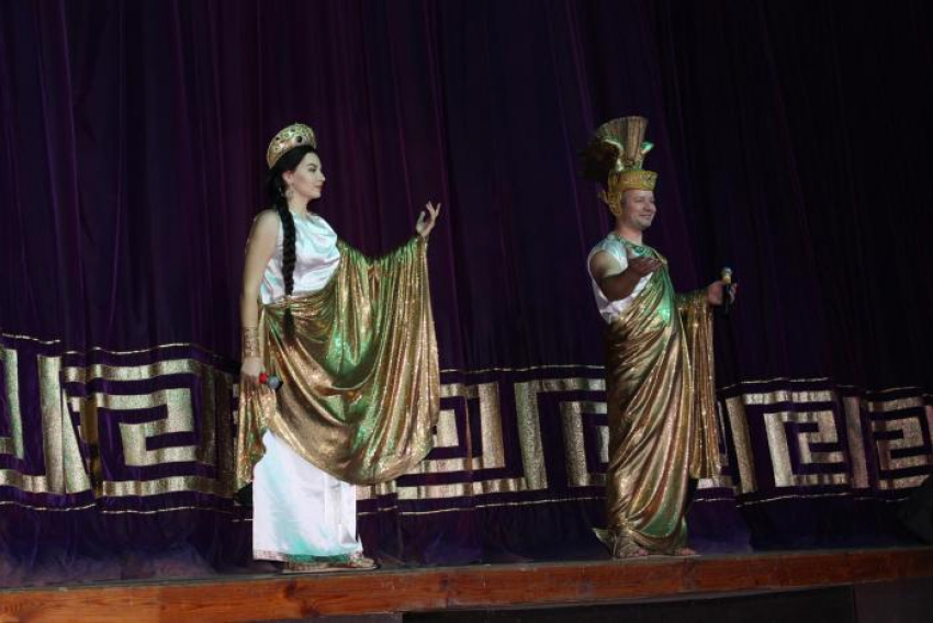 В Анапе состоялось торжественное открытие Года театра