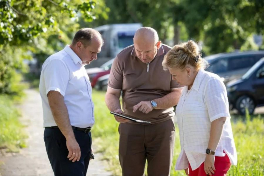 В Анапе благоустраивают улицы Железнодорожную и Кольцевую: где появятся тротуары, озеленение и пешеходные зоны