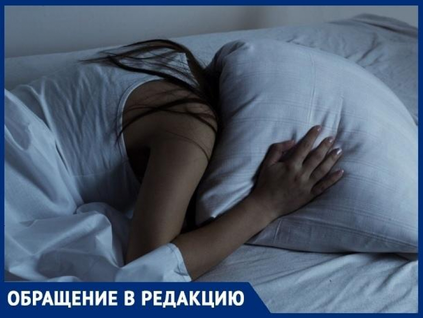 Анастасия Салахова жалуется на шум летнего кафе ночью в Анапе