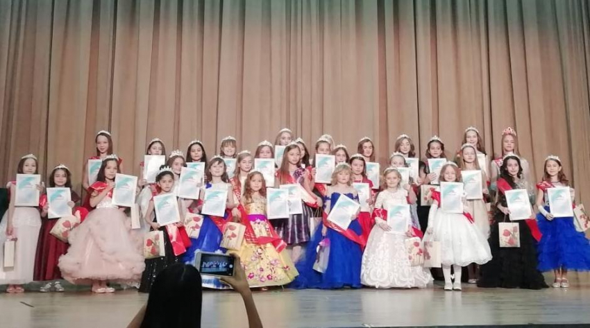 Юные красавицы из Анапы покоряли Москву