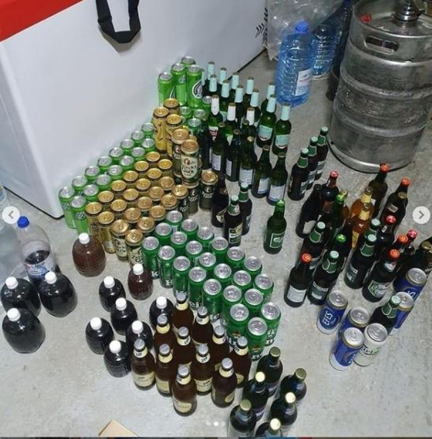 В Анапе на Пионерском проспекте изъяли более 400 литров алкоголя без документов