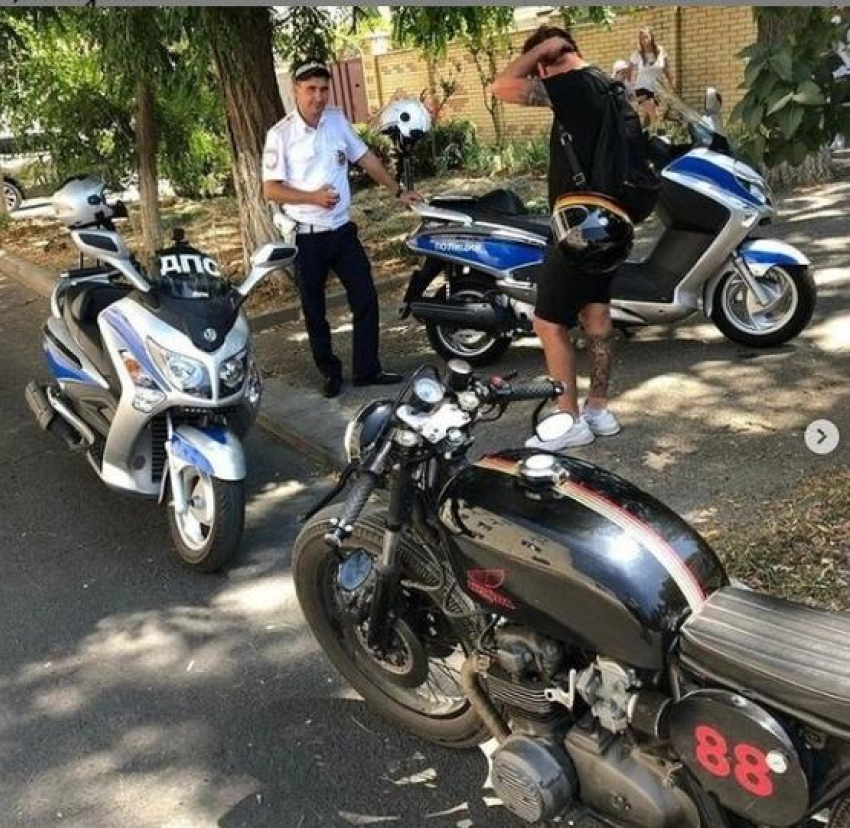 В Анапе полиция проверяет байки, самокаты и гироскутеры