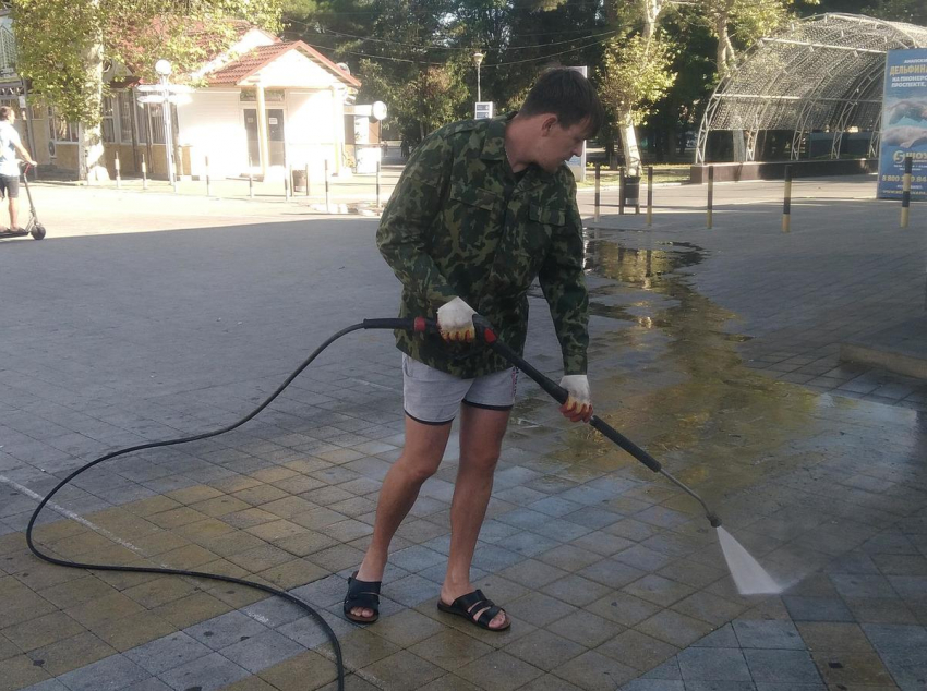 "Зелёный город» помогает Анапе готовиться ко Дню города