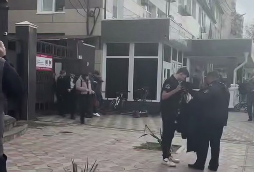 Один человек погиб при стрельбе в анапском техникуме