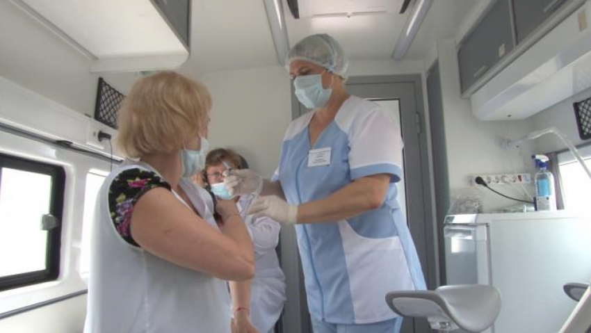  В Анапе прививку от COVID-19 поставили уже 40 000 человек