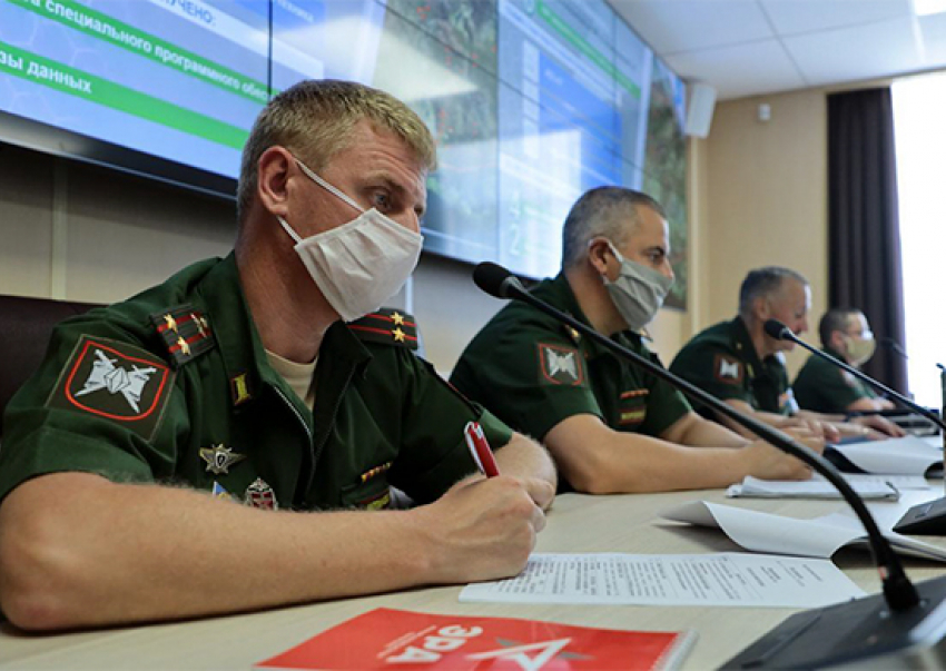 В Анапе обсудили проект развития армейской мобильной связи