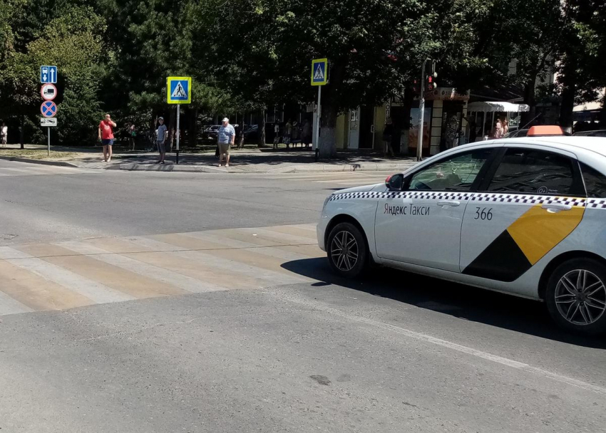 Консультацию от Роспотребнадзора по услугам такси анапчане получат с 11 по 25 ноября