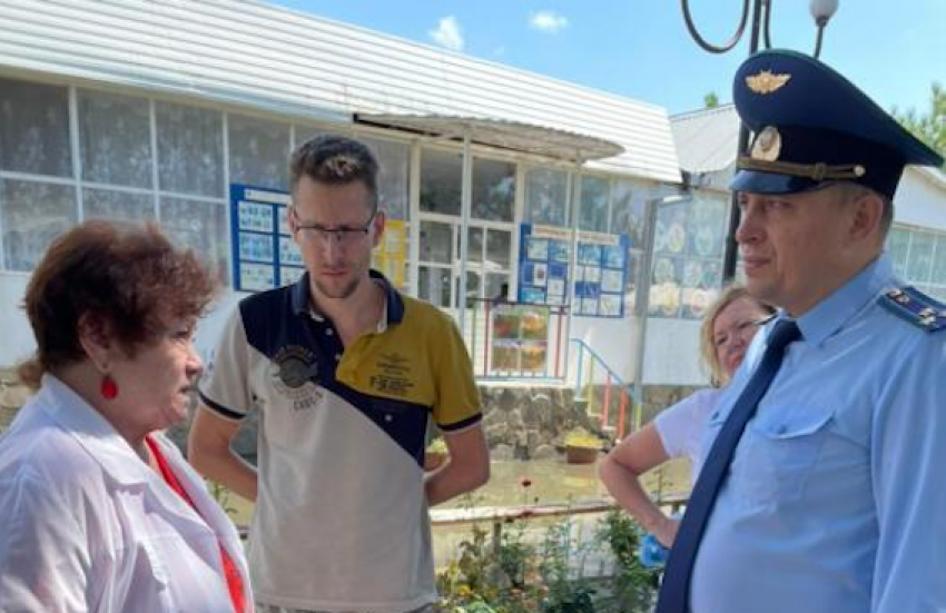 В детском лагере «Зори Анапы» побывали прокурор и представители Роспотребнадзора