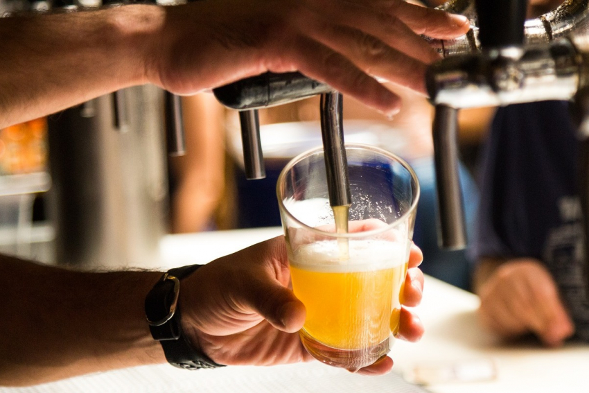 В Анапе запретят продавать алкоголь в барах, расположенных в жилых домах