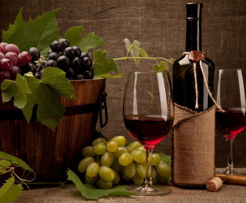 Интересный факт: в Анапе практикуется ампелотерапия — лечение вином и виноградом