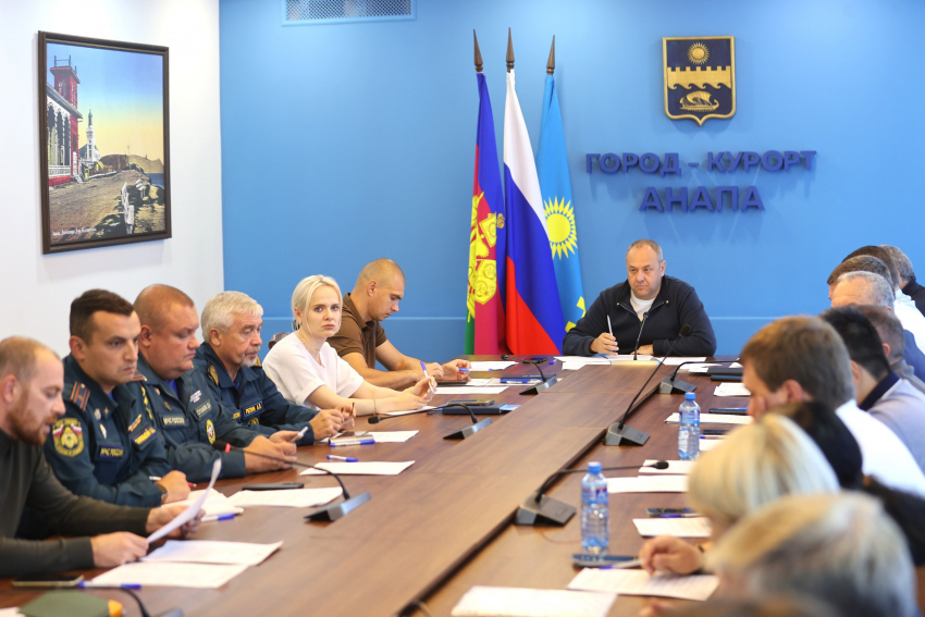 Службы Анапы переходят в режим повышенной готовности