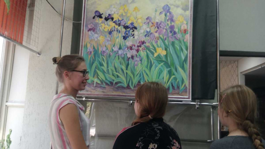 Кастрюля как предмет искусства: в анапской «художке"-выставка живописи преподавателей 