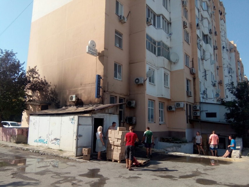 Стали известны подробности пожара в Анапе на улице Стахановской