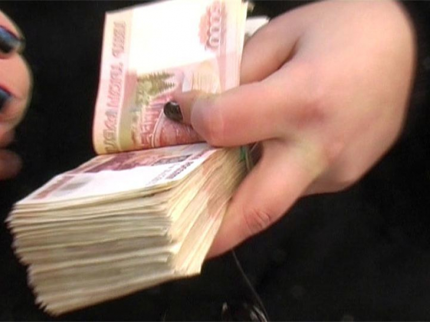 В Анапе чиновница требовала от бизнесмена миллион рублей за возможность работать в Витязево