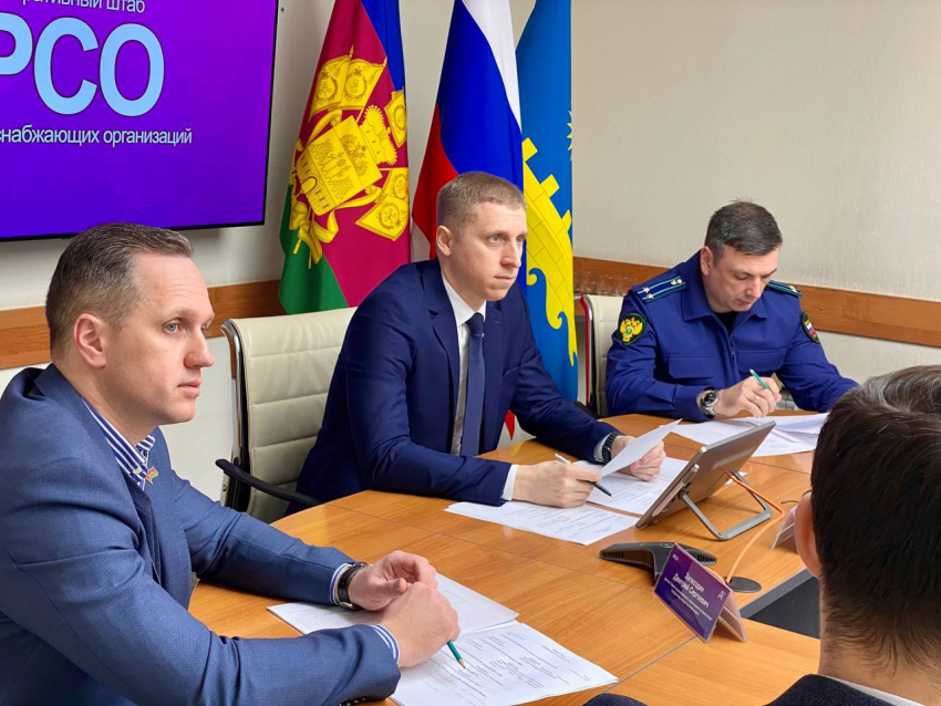 В Анапе коммунальщики займутся ремонтом уличного освещения 