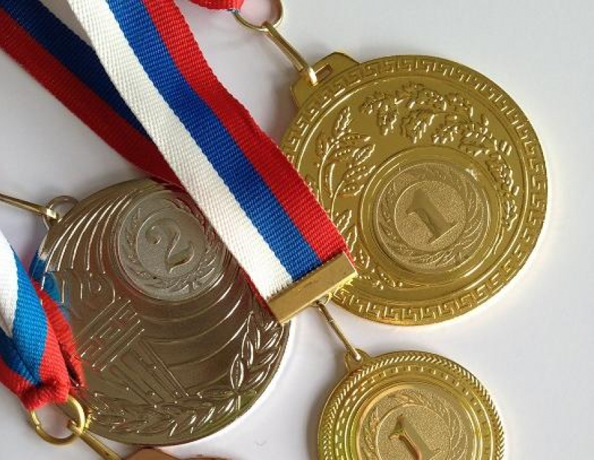 Анапчане завоевали 15 золотых медалей на соревнованиях по киокусинкай 