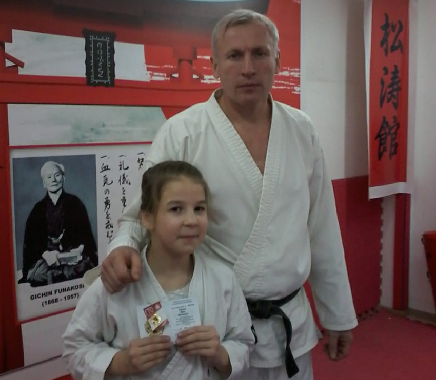 9-летняя анапчанка Дарья Киреева завоевала золотой значок ГТО