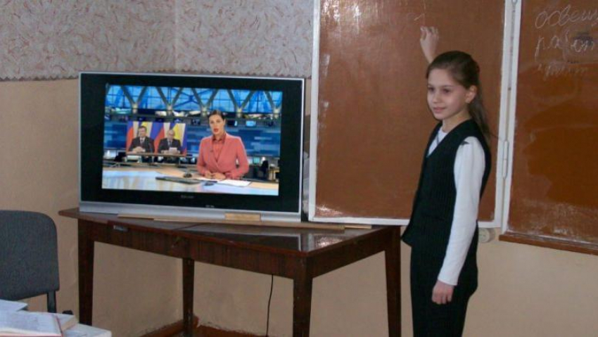 Анапских детей заставят смотреть «Первый канал»