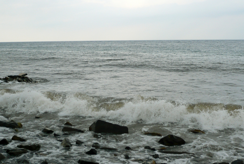 Внимание! В Анапе запретили выходить в море на катамаранах!