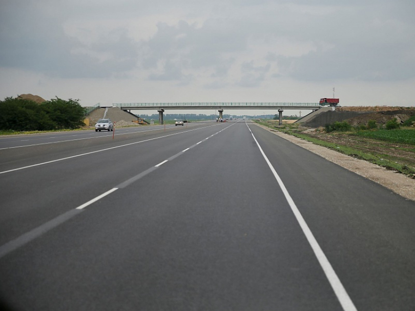  На строительство и ремонт дорог Кубани, в том числе Анапы, направят 41,4 млрд рублей