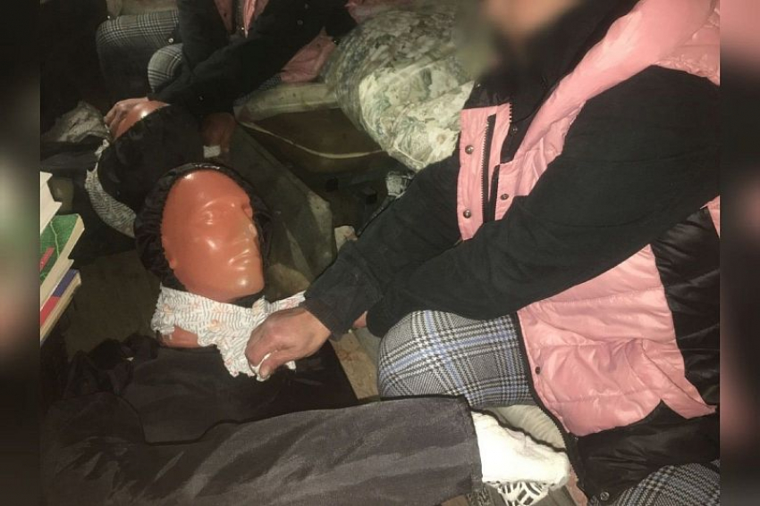 В Анапе во время ссоры пьяная женщина задушила сожителя и легла спать