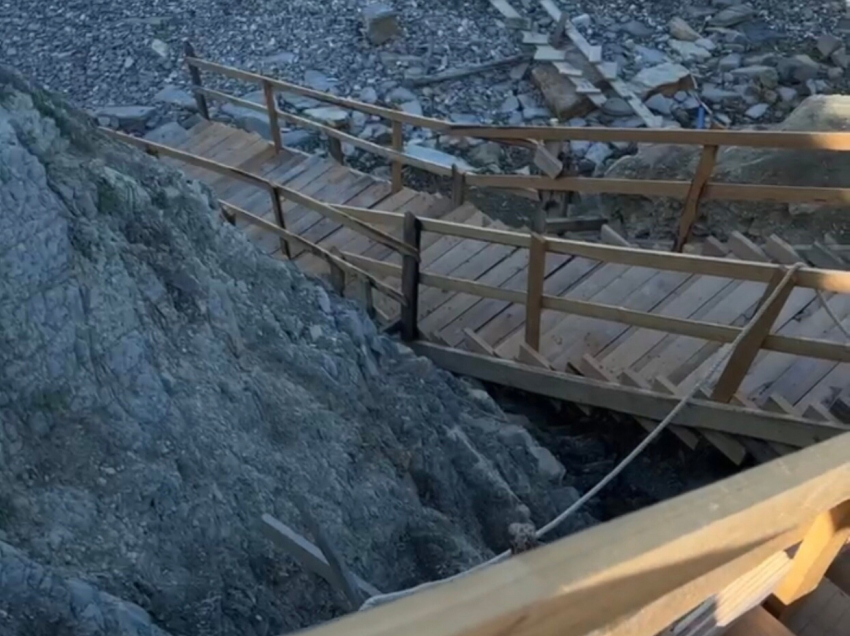 В Анапе завершена реконструкция лестницы «400 ступеней»