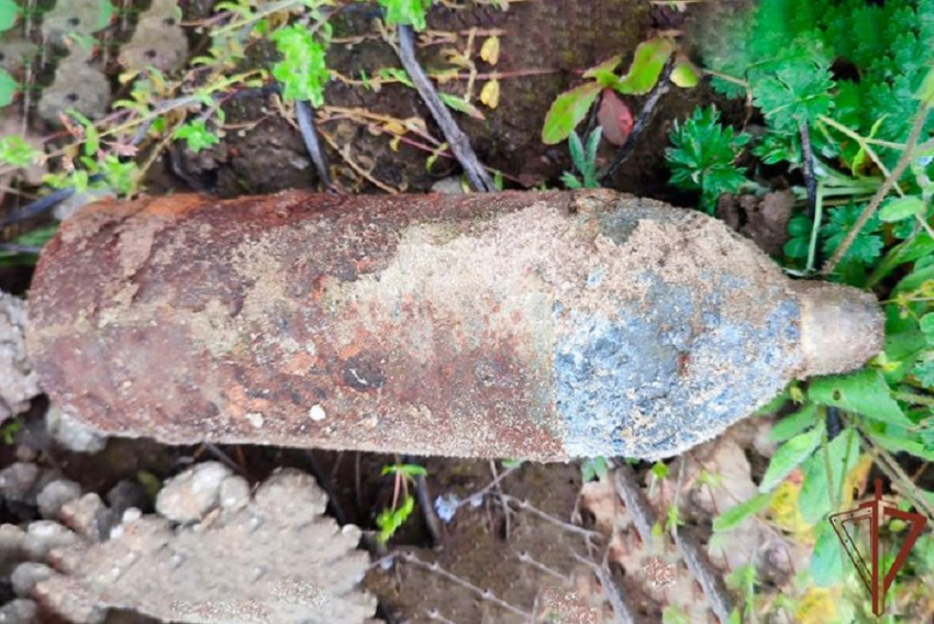  В поле под Анапой нашли 82-миллиметровую мину времен войны