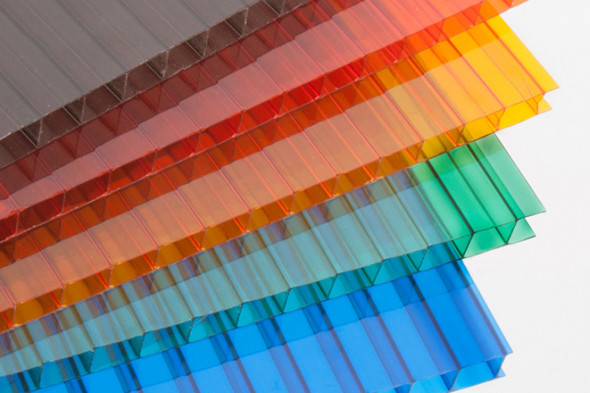 Нужен поликарбонат? Заходи в справочник!