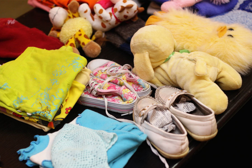 Как правильно выбрать детскую одежду, обувь и игрушки в Анапе?