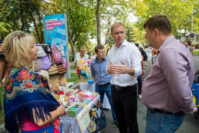 Василий Швец пообещал, что в Анапе будет свой Арбат