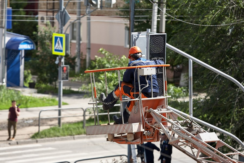 В Анапе возле школ и детсадов установят дополнительные светофоры