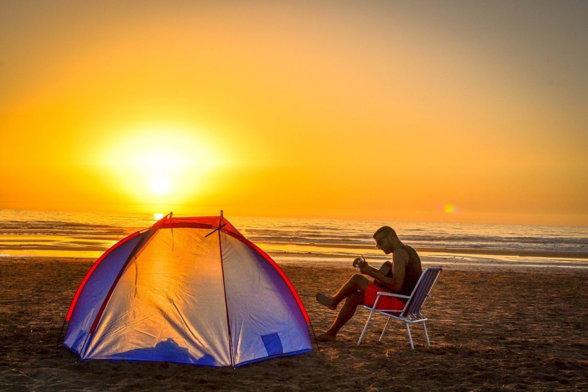 Анапа признана популярным курортом для палаточного отдыха