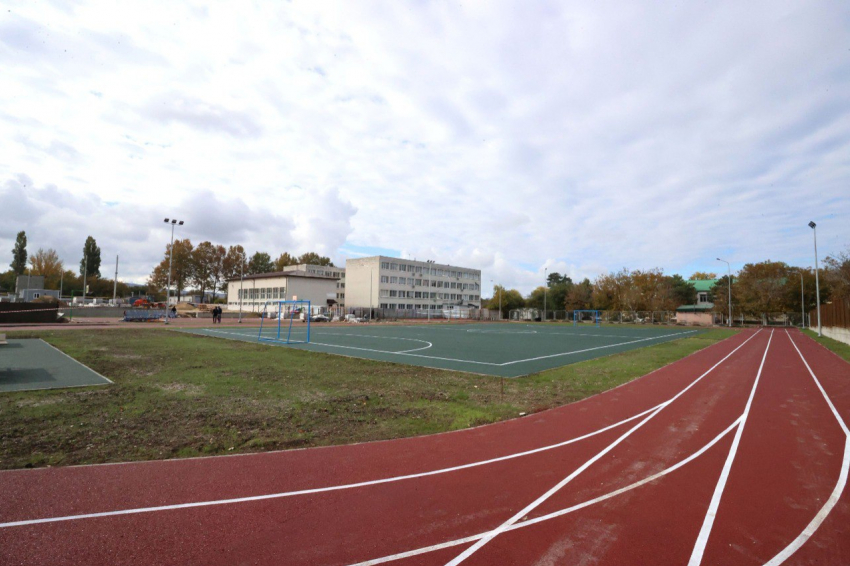 Строительство спортивного ядра в школе станицы Анапской практически завершилось