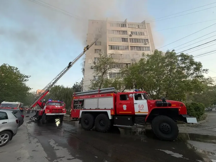 Пожар в жилом доме Анапы привел к эвакуации десятков жителей