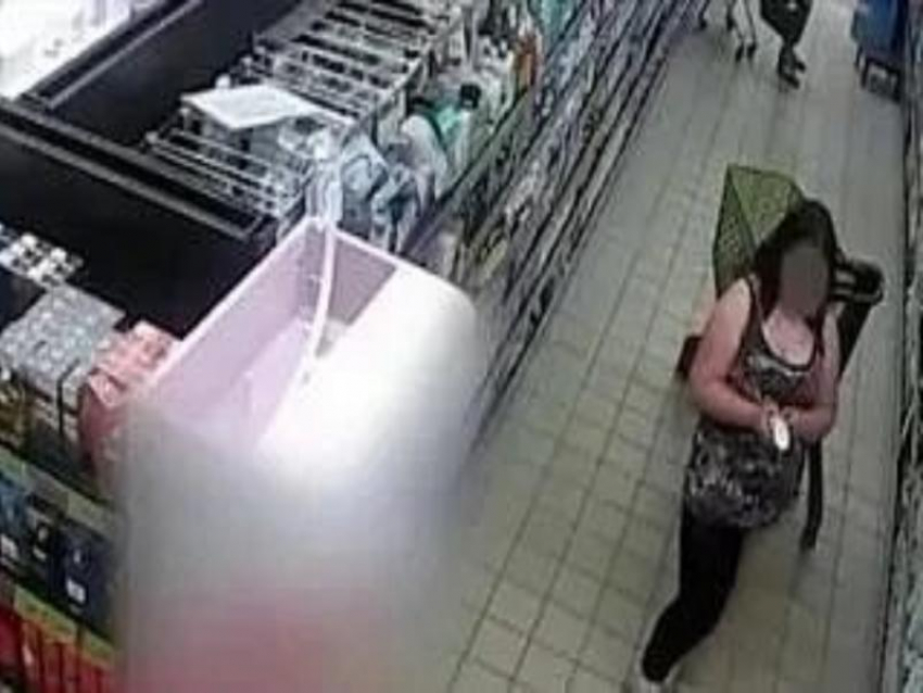 В Анапе задержали женщину, укравшую товар из магазина на 7 тысяч рублей