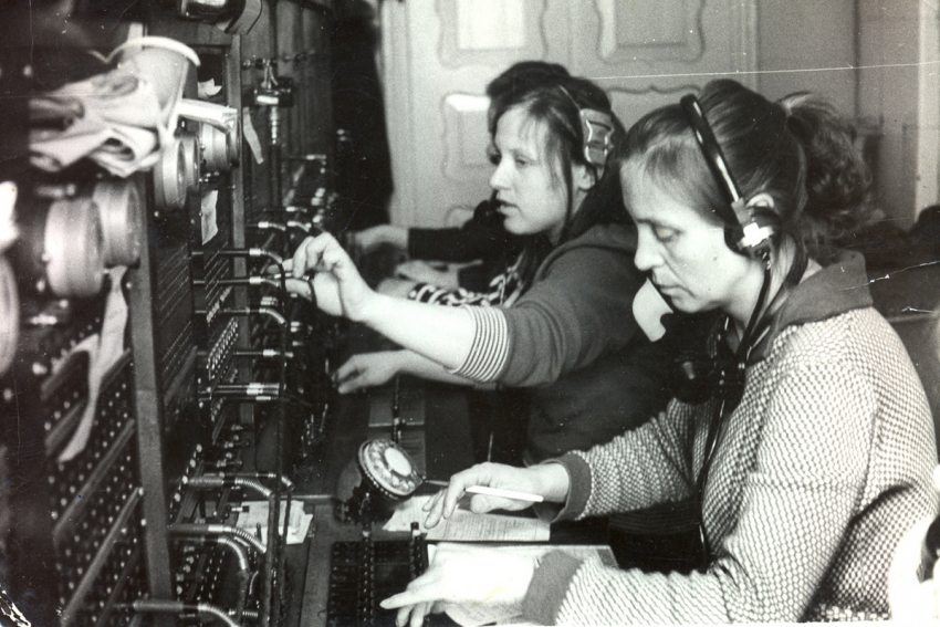 В середине 60-х анапские телефоны приветствовали звонящих женскими голосами