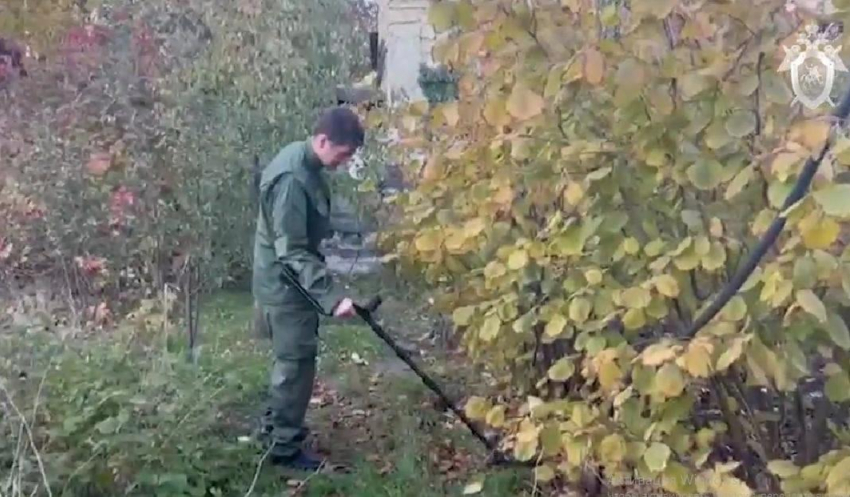  Следственные действия в доме убитого стрелка под Анапой продолжаются