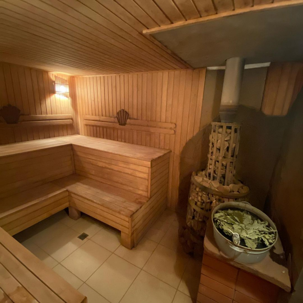 «Таежка»: русские бани на дровах