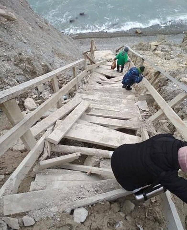 CE2XMAJfN7Q.jpg CE2XMAJfN7Q.jpg