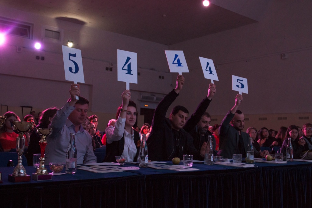 lkjg_v2aLDM.jpg lkjg_v2aLDM.jpg