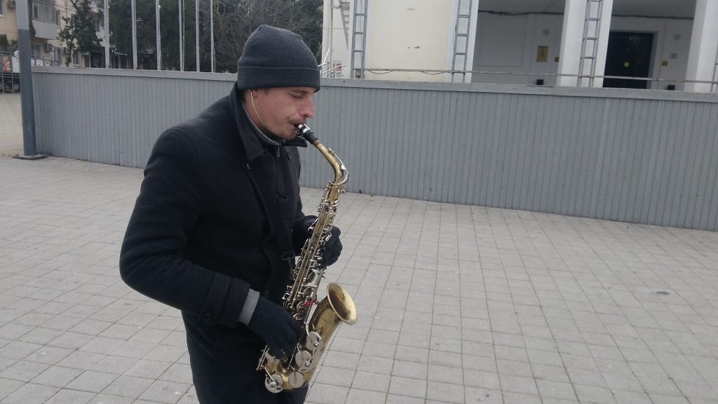 Евгений Чаренц саксофон (1).jpg
