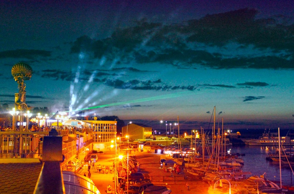 anapa-nochyu.jpg anapa-nochyu.jpg